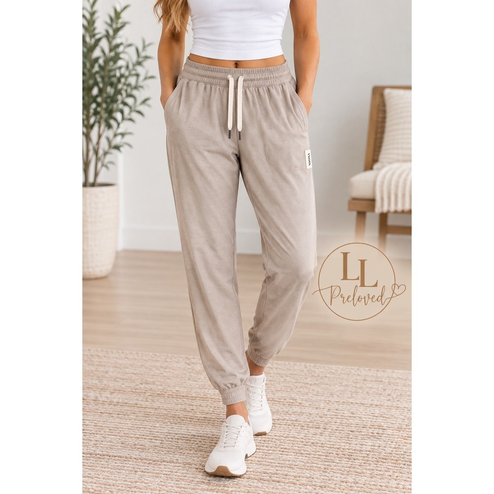 Vuori Performance Jogger Womens S Beige VW303-L Athleisure Gorpcore Yoga